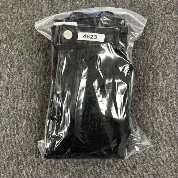 Urban Bliss Jeans Womens Size 12 (34x27.5) High Rise Black Denim - New - Picture 15 of 15